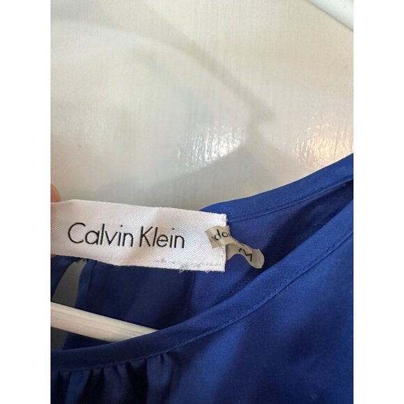 Calvin Klein women’s size medium blue sleeveless blouse - Picture 4 of 6
